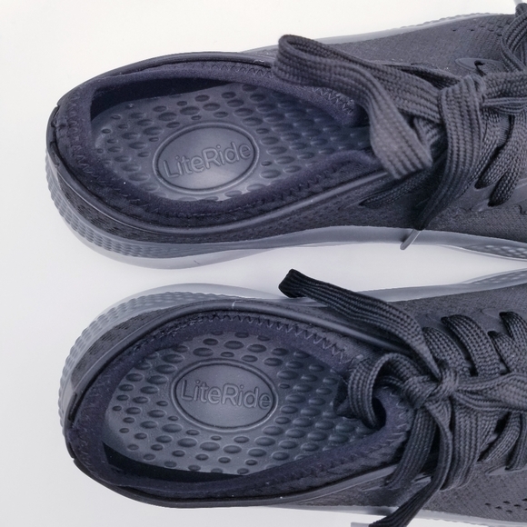 Crocs Literide 360 Pacer Women's size 10 Black Gray Casual Shoes 206705 - Picture 13 of 16